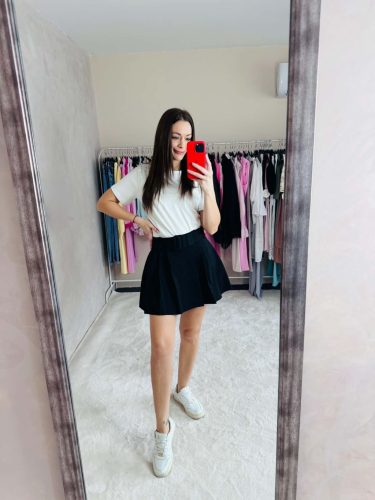 Sweet Black Skort – Rakott Szoknyanadrág