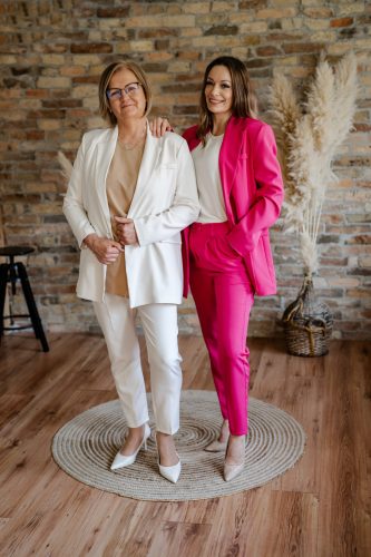 Gizella bézs kosztüm szett